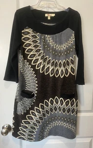 Abito maglione Anthropologie Aryeh taglia L grigio nero boho geometrico Lagenlook - Foto 1 di 5