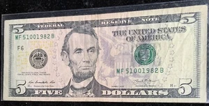 2013 MF 51001982 B unusual fancy serial Birthday Note number $5.00 May 10, 1982 - Picture 1 of 2
