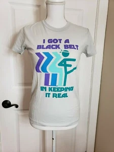 Heritage 1981 "I GOT A BLACK BELT IN KEEPING IT REAL" T-Shirt - Picture 1 of 9
