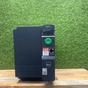 Altivar Maschine - Dimmer - 5,5kW - 380/500V Tri - Book - EMV - IP21 gebraucht - Bild 1 von 7