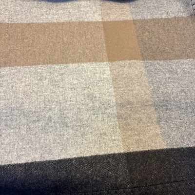 Williams Sonoma Home 100% Lambs Wool Luxury Throw 50" x 70" - New w/o tags - Image 1 of 4