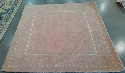 LIT PINK / IVORY 5'-0" x 5'-0" Flaw in Rug, Reduced Price 1172789182 BEL151M-5SQ - Image 1 of 4