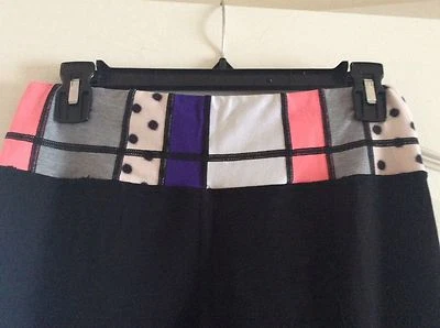 Pantalón Lululemon Groove *R - Talla 6 - Rosa/Púrpura/Gris/Punto Rubor Cintura Foto 1 de 3