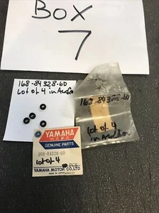 4 Yamaha CT1 DS6 DT100 DT125 DT175 R3 RD250 Genuine Spacer 168-84328-60 NIB - Picture 1 of 4