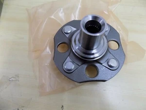 GENUINE Fits To Honda CR-V 1995-2001 Front Wheel Hub 42210S10000 - Picture 1 of 1