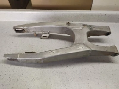 Kawasaki KX250F 2009 OEM basculante brazo oscilante suspensión 33001-0190 Foto 1 de 4