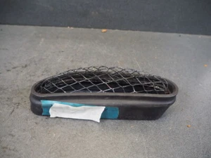 SCREEN,DUCT,LH KAWASAKI ZX6 RG 98-99 14037-1254 + 92093-1466 18985 - Imagen 1 de 5