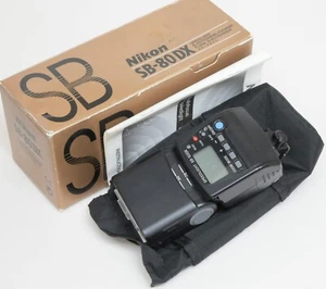NIKON Speedlight SB-50DX + Estuche blando + Instrucciones - Imagen 1 de 4