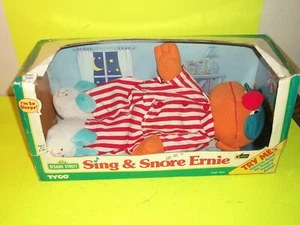 VINTAGE TYCO SESAME STREET ERNIE SING AND SNORE 1996 NIB - Picture 1 of 2