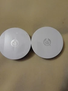 2 The Body Shop fresh nude cushion foundation WANKA Honey 04 - Picture 1 of 7
