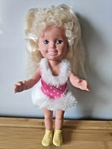 Vintage 1988 PLAYSKOOL Dolly Überraschungspuppe mit wachsenden Strängen - Bild 1 von 5