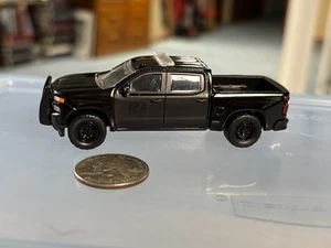 Greenlight Black Bandit 2019 Chevrolet Silverado Police Pickup Truck - Picture 1 of 9