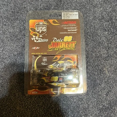 Acción NASCAR 1/64 diecast #88 The UPS Flames Race the Truck Dale Jarrett 2001 Foto 1 de 2