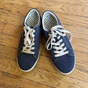 Taos Shoes Women's 9.5M Blue Moc Star Canvas Sneaker Worn Briefly Once! EC - Picture 1 of 12