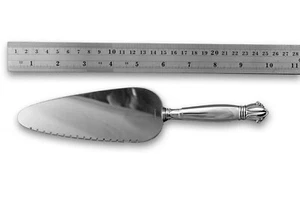 Sterling Pie and Cake server Stainless blade Sterling handle Classic Flatware - Picture 1 of 4