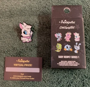 Neopets x Cakeworthy Baby Cybunny Neopets Series 1  Pin  + BOX + CODE - Picture 1 of 3