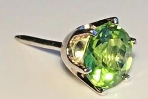 Tie Pin  Genuine Peridot Beautiful  Bright Apple Green  Stone 7 mm  S925 - Picture 1 of 9
