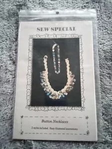 DE COLECCIÓN Nuevos COLLARES DE BOTONES ESPECIALES COSTURA Patrón artesanal 2 Estilos sin cortar - Imagen 1 de 3