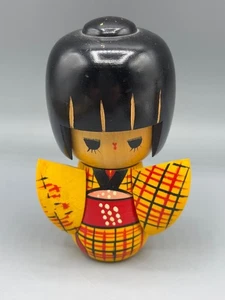 Vtg Creative Kokeshi Sogen Folk Crafts Japan #557 Yellow Kimono - Picture 1 of 6