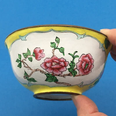 Винтажная маленькая клуазоне эмаль на металлической рисовой чаше розы ветвь мятно-зеленый интерьер - Изображение 1 из 4