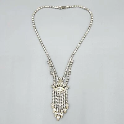 Винтажное неподписанное капельное прозрачное каплевидное ожерелье-лавальер со стразами шатон 15 дюймов - Изображение 1 из 4