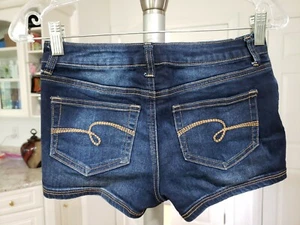 Justice Girls Denim Blue Jean Shorts Size 14S. Excellent Shape! - Picture 1 of 5