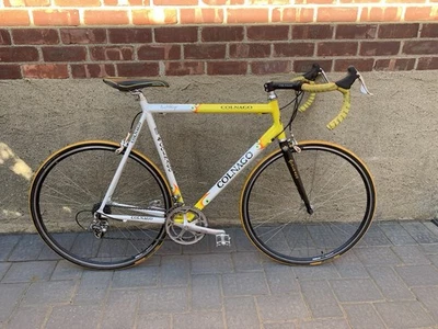 Bicicleta de carretera Colnago Chic 7005 Italia amarilla y blanca 9 velocidades 54 cm Foto 1 de 4