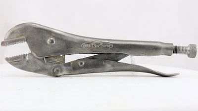 VINTAGE PETERSEN VISE GRIP No. 10 LOCKING PLIERS.  PATENT ON MOVEABLE HANDLE - Image 1 of 4