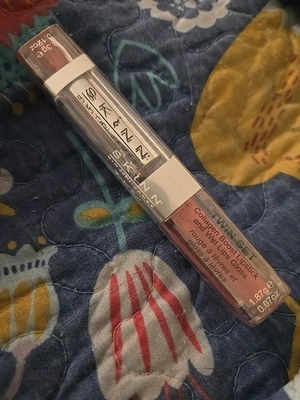 Nuevo conjunto doble de lápiz labial Skinn Cosmetics Collagen Boost Foto 1 de 2