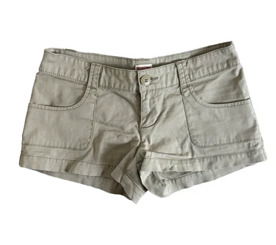 Mossimo Shorts sz 5 Beige Chino Low Rise Button Pockets Casual - Image 1 of 4