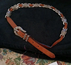 LBE Western Style Muschelgürtel Größe Medium braun Öl Leder silberfarbene Akzente - Bild 1 von 8