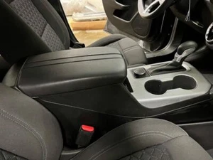 BLAZER    2022 Console Front 2654280 - Picture 1 of 15