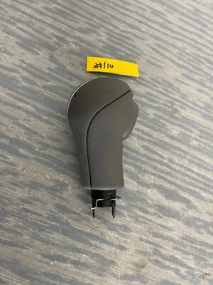 Nissan 350Z 2003-2006 Infiniti G35 perilla de cambio OEM perilla de cambio automática TAUPE Foto 1 de 4