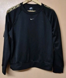 Nike Sportswear Sweatshirt schwarz Logo Tape Center Swoosh BV3443-011 Größe Small - Bild 1 von 7