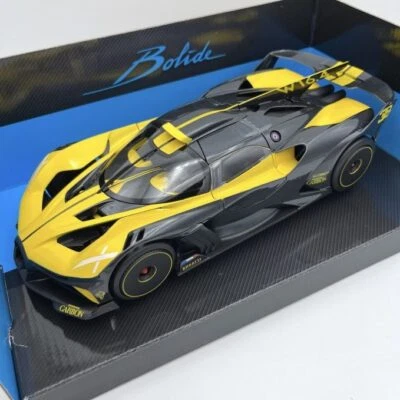 Modellino auto Bburago 1/18 Bugatti Bolide W16 8.0 Four Turbo 1850hp 500km 2020 - Immagine 1 di 4
