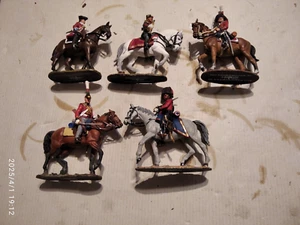 LOTTO SOLDATINI A CAVALLO - PIOMBO- 54 MM- PERFETTI - Foto 1 di 6