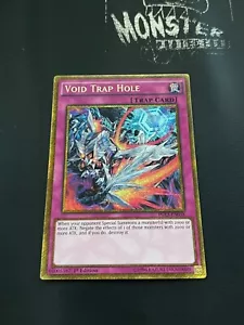 YUGIOH LEERENFALLENLOCH GOLD SECRET RARE PGL3-DE038 1.AUFLAGE - Bild 1 von 2