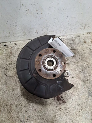 Husillo/nudillo delantero lado pasajero Rh 2014 Jetta Sku#3997806 Foto 1 de 4