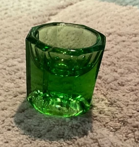 Vintage grün 1 1/4" Dental Zahnarzt Dappen Glas Tasse Mischen Achteck Japan sehr guter Zustand - Bild 1 von 5