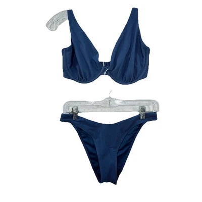Conjunto de traje de baño de 2 piezas Abercrombie & Fitch Curve Love talla pequeña parte superior e inferior descarada Foto 1 de 4