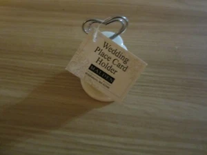 Malden International Designs Ceramic Wedding Cake Placecard Holder or Photo Hold - Picture 1 of 3