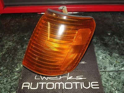 91-98 原始设备制造商 三菱 Montero V20 前角灯总成 210-37749 FL L — 第 1/4 张图片