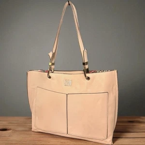 Steve Madden Women's Light Pink Pebbled Leather Tote Bag with Silver Accents - Picture 1 of 12