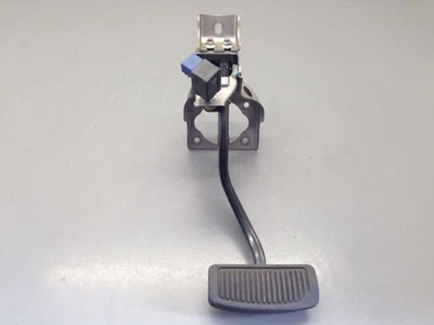 Pedal de freno 32800-3M100 para Hyundai Genesis 2009-2014 sedán 65999 Foto 1 de 4