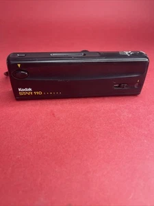 Macchina fotografica vintage Kodak STAR 110 punti scatto Eastman nera NON TESTATA - Foto 1 di 5