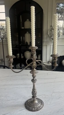 Mid 20th Century 1847 Rogers "Heritage" Silverplated Candelabra - Image 1 of 4