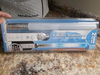 New Sealed Dreamgear 2 Saber Package Red and Blue Glow Sabers w/ Cradles for Wii - Image 1 of 4