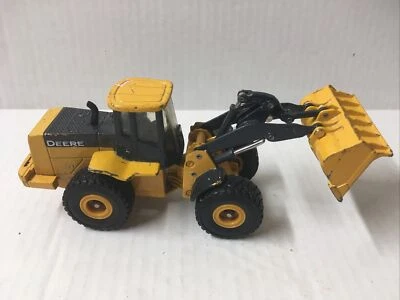 Juguete fundido a presión cargador frontal Ertl & John Deere Foto 1 de 4