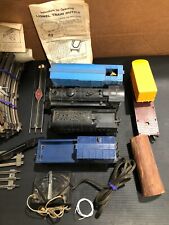 VINTAGE LIONEL TRAIN OUTFIT LOCOMOTIVE, W/ INSTRUCTIONS FOR OPERATING