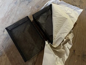 Pyramid / Metronome Model 7.7 Audiophile Speakers Dick Sequerra Grills Pair New - Picture 1 of 2